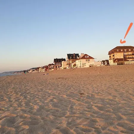 Le Phare De Villers-sur-Mer