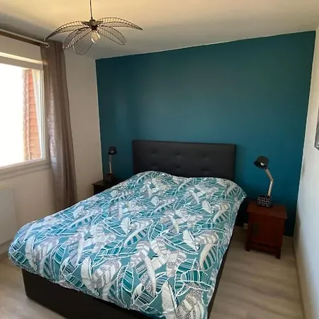 Le Phare De Apartment *