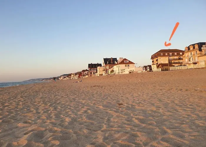 Le Phare De Villers-sur-Mer